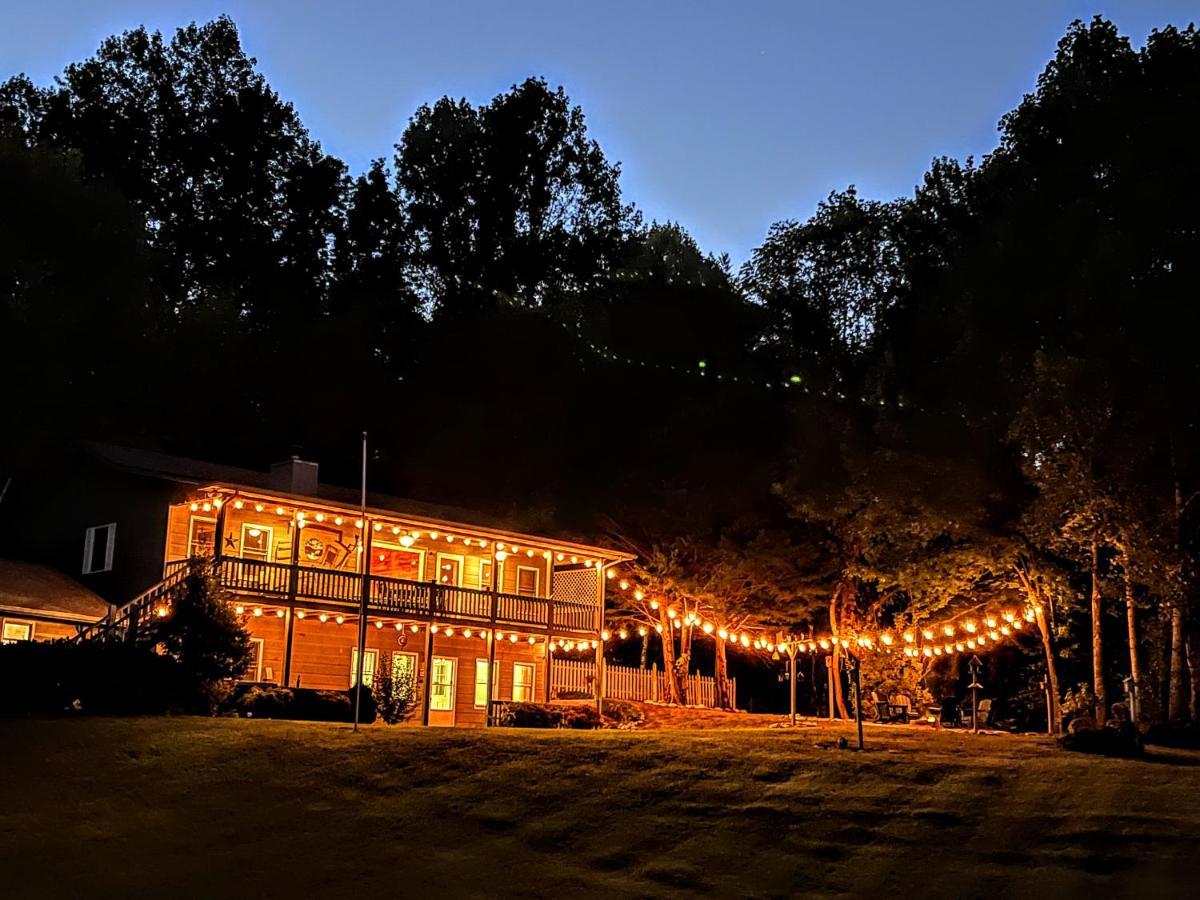 Ole Smoky Bnb - Game Room, Hot Tub, Mtn Views! Pigeon Forge Exteriér fotografie