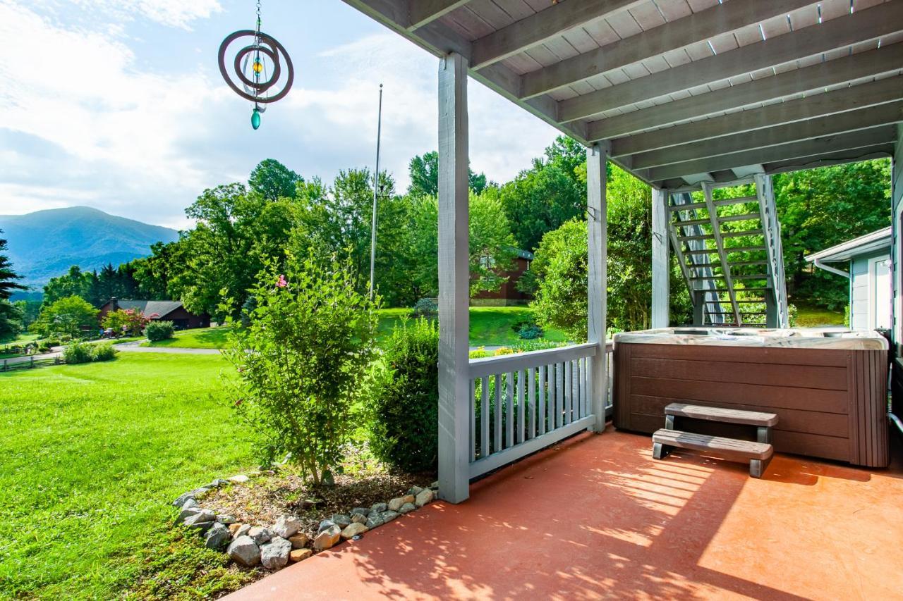 Ole Smoky Bnb - Game Room, Hot Tub, Mtn Views! Pigeon Forge Exteriér fotografie