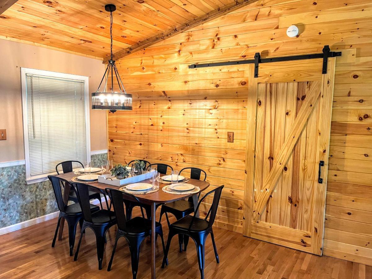 Ole Smoky Bnb - Game Room, Hot Tub, Mtn Views! Pigeon Forge Exteriér fotografie