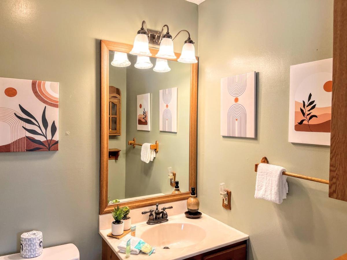 Ole Smoky Bnb - Game Room, Hot Tub, Mtn Views! Pigeon Forge Exteriér fotografie