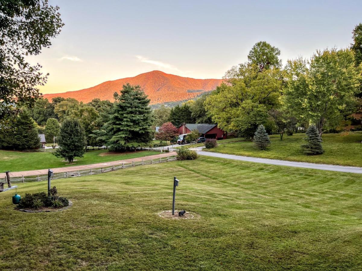 Ole Smoky Bnb - Game Room, Hot Tub, Mtn Views! Pigeon Forge Exteriér fotografie