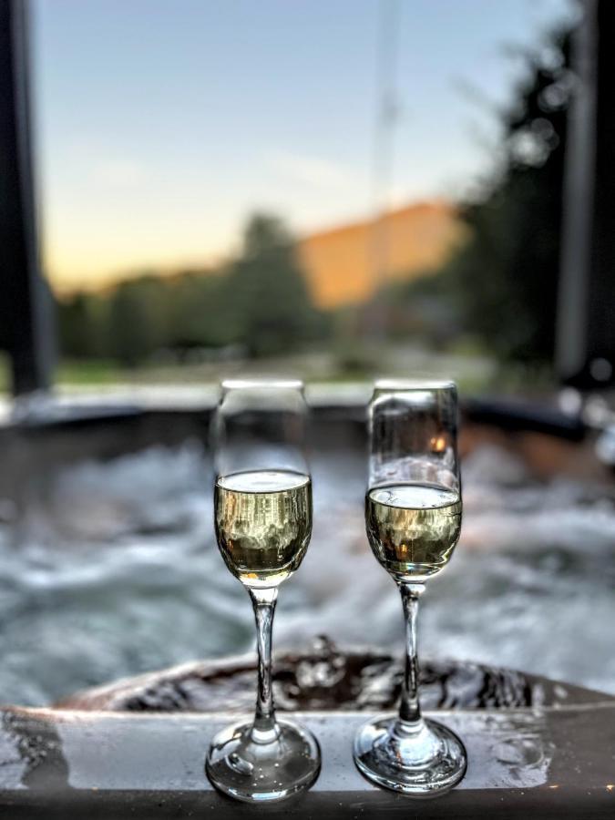 Ole Smoky Bnb - Game Room, Hot Tub, Mtn Views! Pigeon Forge Exteriér fotografie