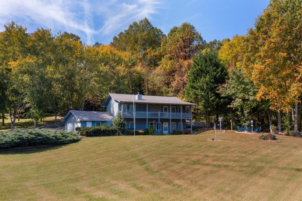 Ole Smoky Bnb - Game Room, Hot Tub, Mtn Views! Pigeon Forge Exteriér fotografie